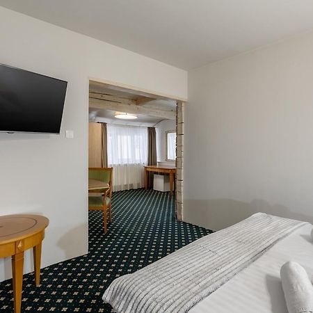 Hotel Eden 3 & Eden 4 à Predeal Extérieur photo